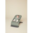Ergobaby Evolve ležaljka 3u1 mrežasta – Sage Green + GRATIS luk s igračkama – slika 4